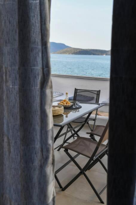 At Coast Apartment Elounda  Exterior photo